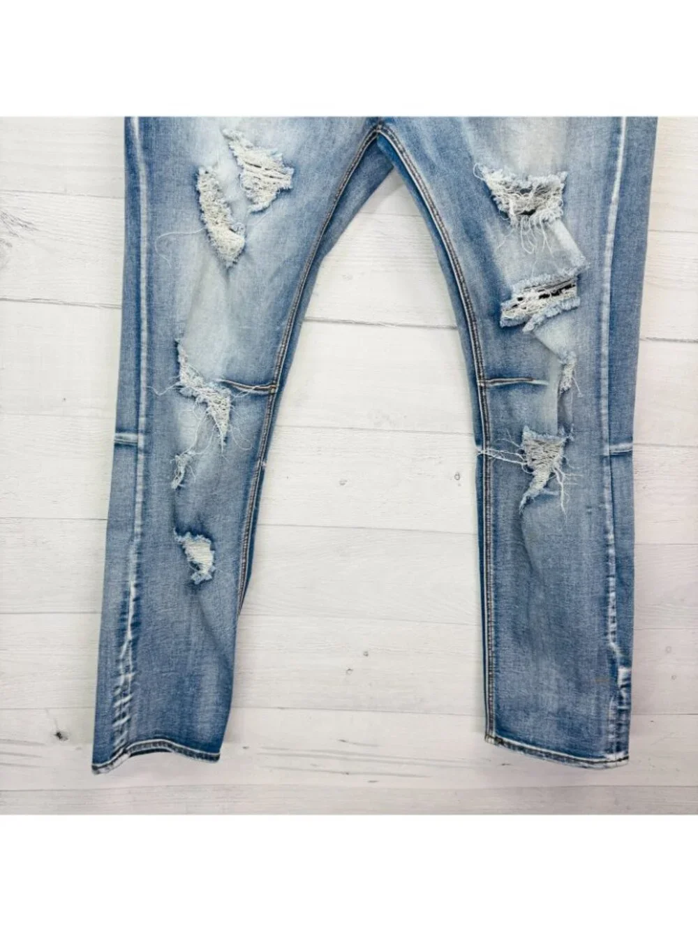KDNK Men’s Distressed Ripped Jeans Size 40 Light Wash Slim Fit Streetwear